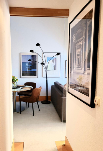 Others 5, Das Stader Apartment, Stade