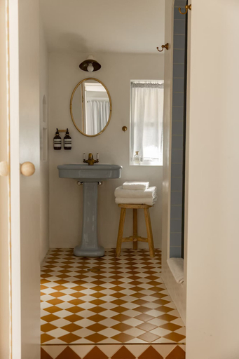 Bathroom 4, Il Delfino Seaside Inn, Clarence Valley- Coast