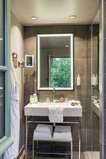 Bathroom 5, Dolce By Wyndham Versailles - Domaine Du Montcel, Yvelines