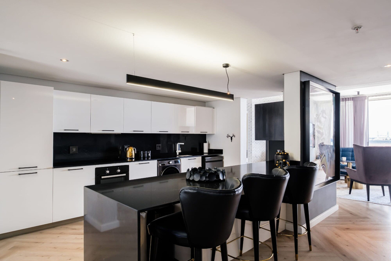 Others 5, Waterfront Elegance at Harbour Bridge 413, City of Cape Town