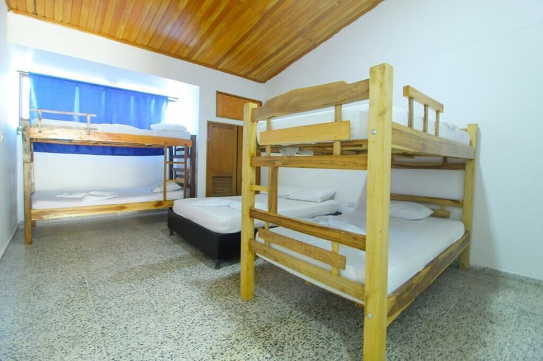 Bedroom 3, Hotel Mi Tierra, Santa Marta (Dist. Esp.)