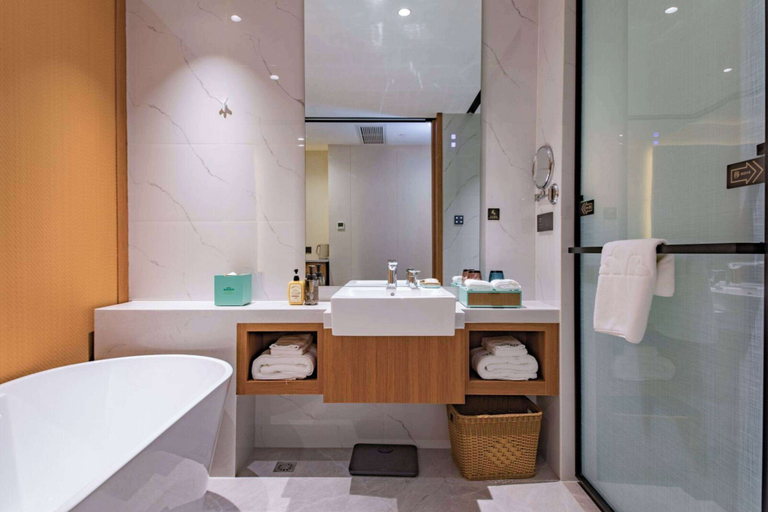 Bathroom 3, Wingate By Wyndham Libo Center, Qiannan Buyei and Miao