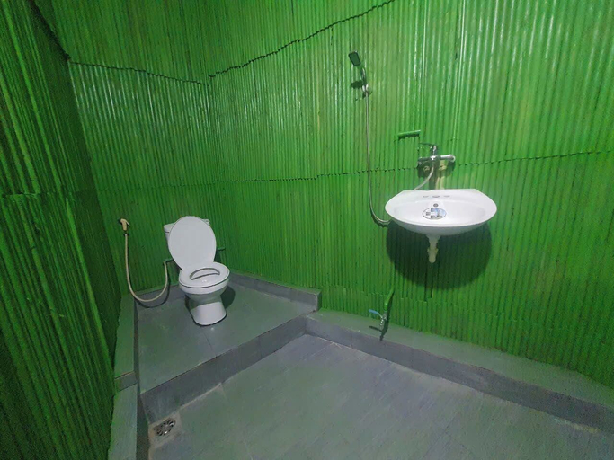 Bathroom 3, Time Travel, Hà Giang