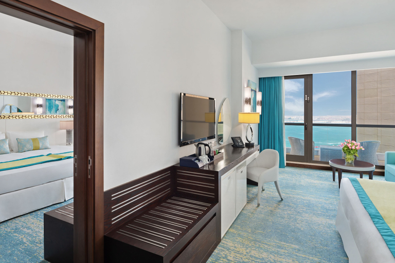 Bedroom 3, JA Ocean View Hotel, Jumeirah Beach Dubai, Dubai