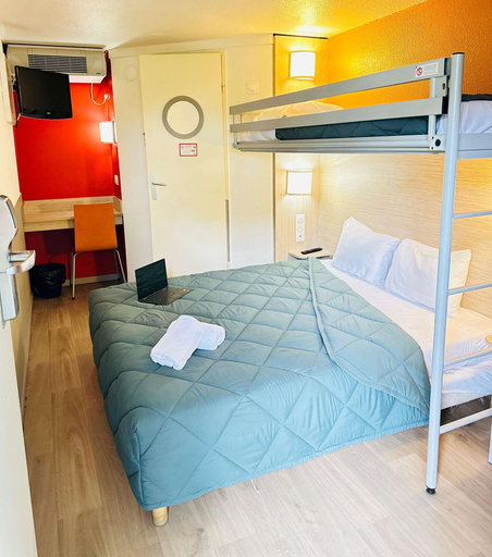 Bedroom 3, Première Classe Dunkerque - Saint-Pol-Sur-Mer, Nord