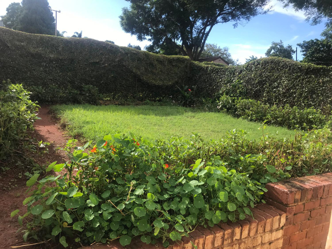 Others 3, Jackie's Avondale 2 Bedroom Apartment, Harare