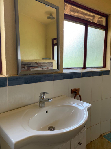 Bathroom 3, Samuka Island Retreat, Jinja