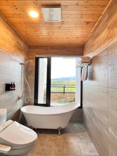 Bathroom 3, Like Coffee Homestay, Yilan