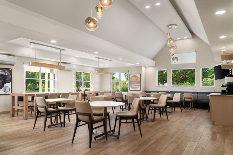 Food & Drinks 5, Residence Inn by Marriott Holland, Allegan