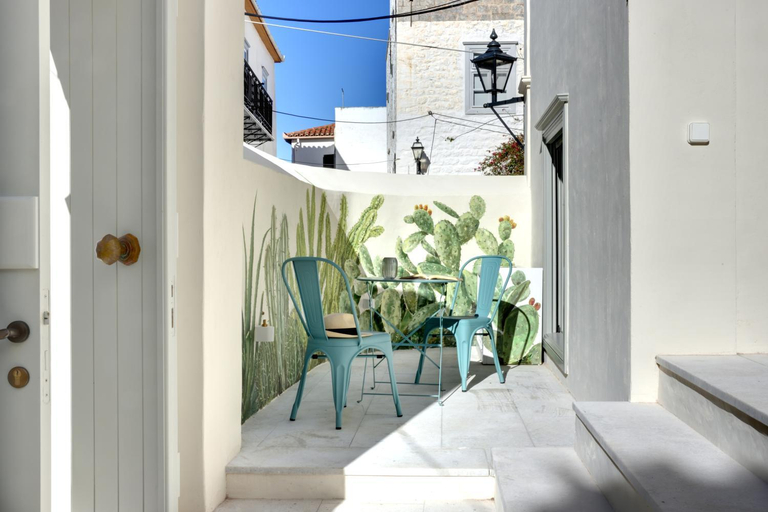 Others 5, Cactus Hydra - Art Apartments, Attica