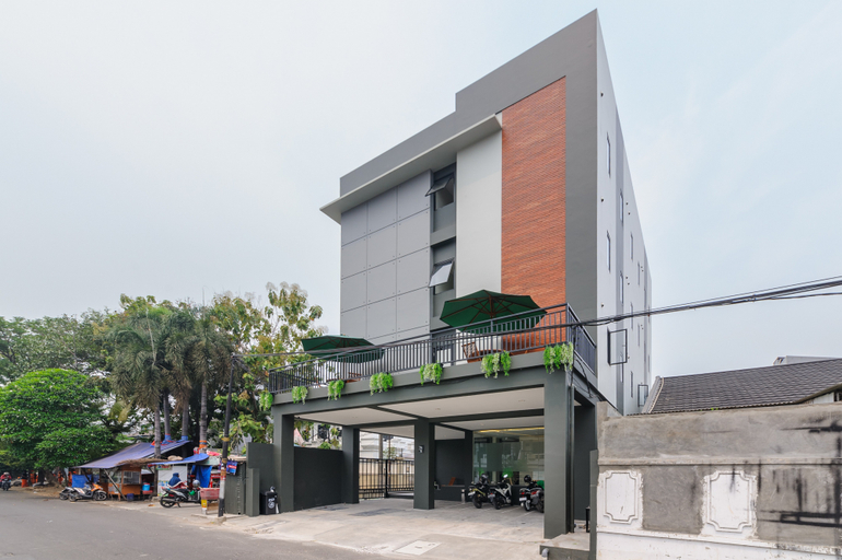 Exterior & Views 2, Urbanview Greenville Jakarta, West Jakarta