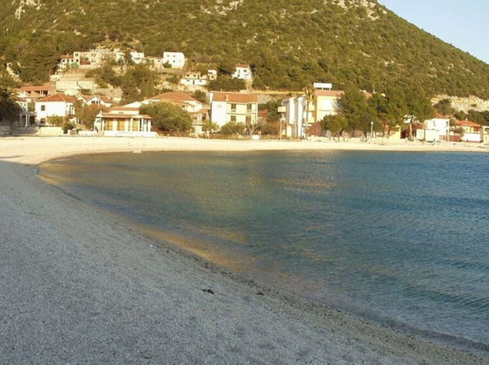 Beach, Mesmerising Apartment in Klek, Slivno
