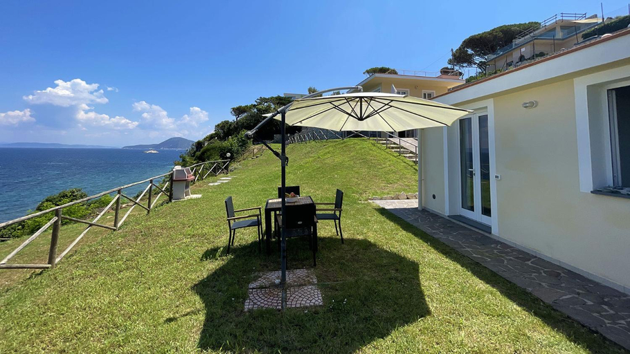 Others 3, Villa Costa Bianca by ArgonautiVacanze, Livorno