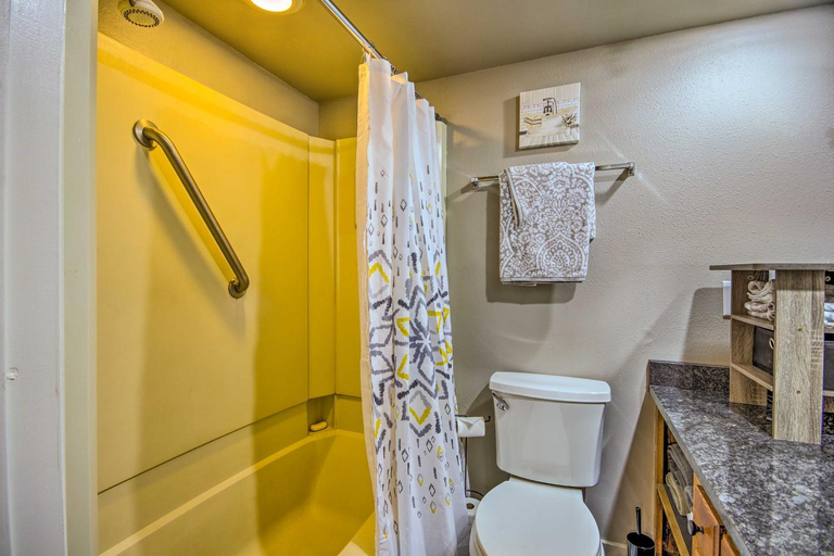 Bedroom 3, Charming Afton Condo with Community Pool!, Delaware