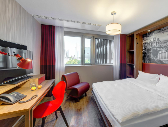 Bedroom 9