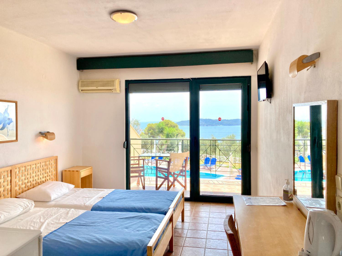 Bedroom 2, agnadi hotel, Thessaly