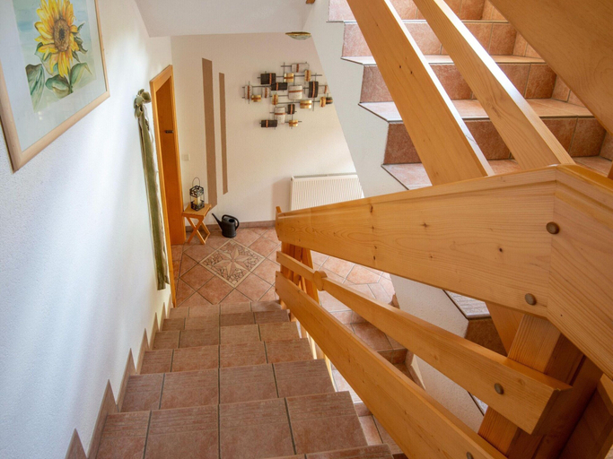 Others 4, Mountain View Apartment in Strengen near Ski Bus, Landeck