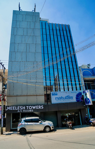 Neelesh Towers, Vellore