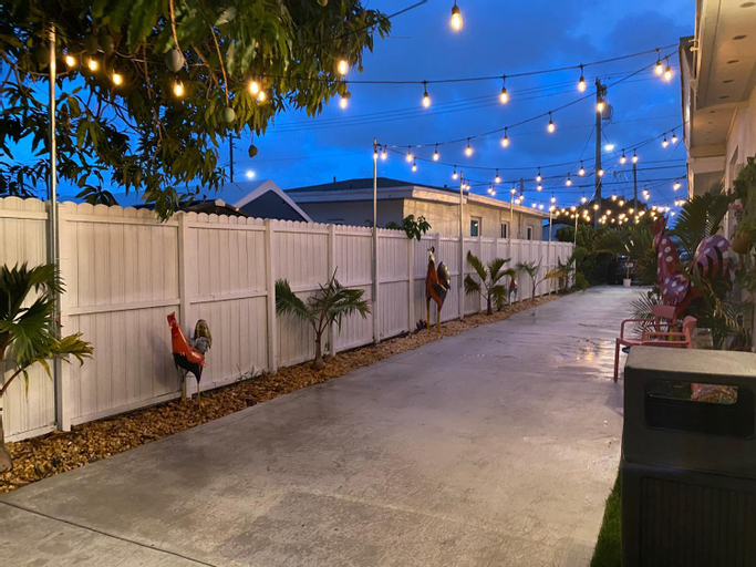 Stunning Little Havana Suites Close to airport, Calle Ocho, Brickell, Wynwood and the Beaches - Free, Miami-Dade