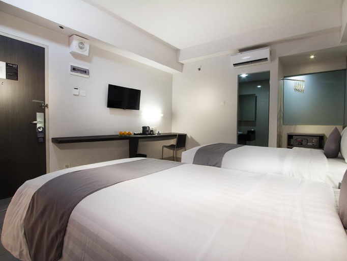 Bedroom 8