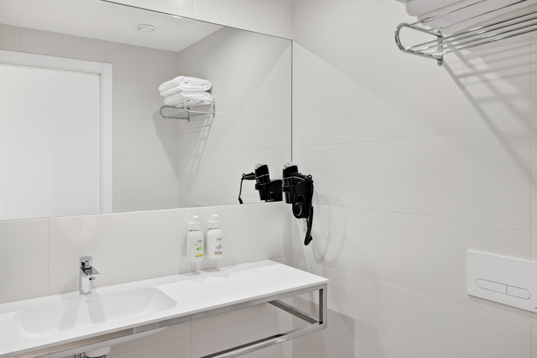 Bathroom 4, B&B Hotel Madrid Tres Cantos, Madrid