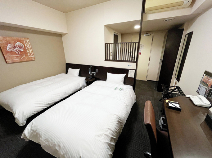 Bedroom 3, Hotel Route Inn Hikone, Hikone