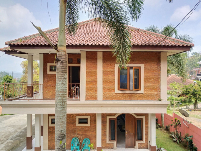Villa Yustisia Curug 7 Cilember, Bogor