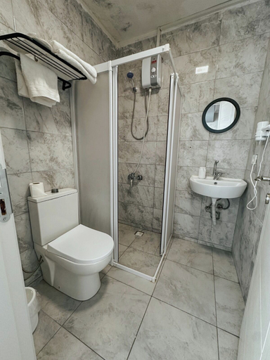 Bathroom, Çigli Vegas Pansiyon, Çiğli