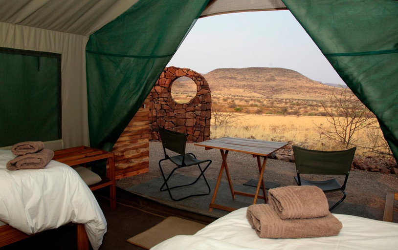 Bedroom 2, Etendeka Mountain Camp, Khorixas