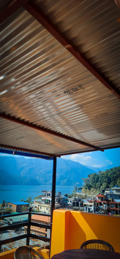 Others 5, The Maple Inn, Gandaki