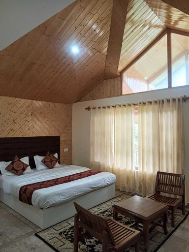 Bedroom 2, Heaven Inn Manali, Kullu