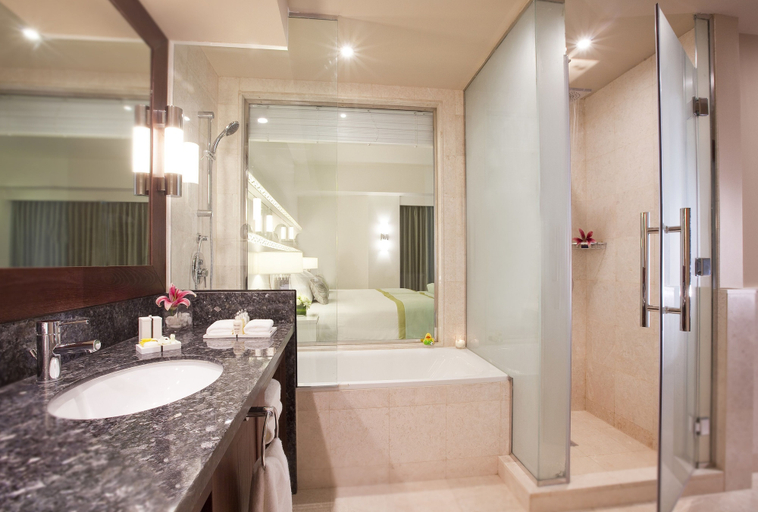 Bathroom 4, JA Ocean View Hotel, Jumeirah Beach Dubai, Dubai