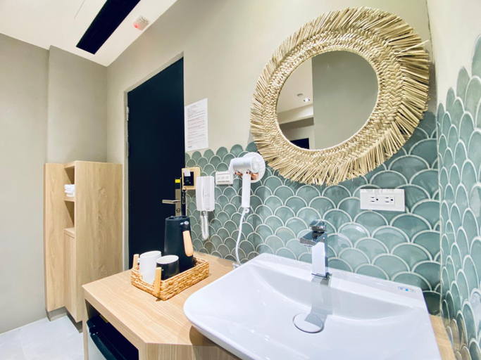 Bathroom 1