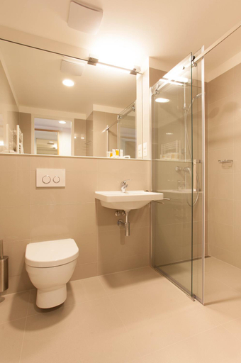 Bathroom 5, Hotel S-PORT Veska, Olomouc