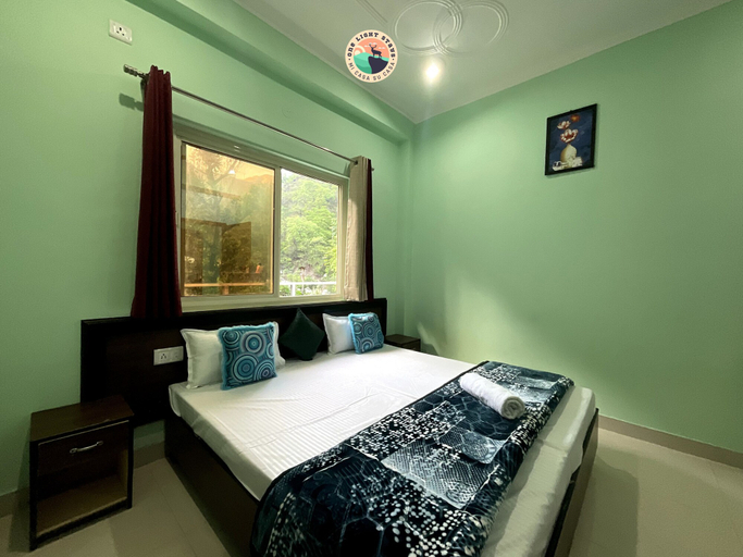 Bedroom 4, Rudram Aura x One Light Stays, Tehri Garhwal