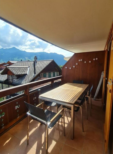 Dining 4, Chalet Brunnen 1st Floor, Interlaken
