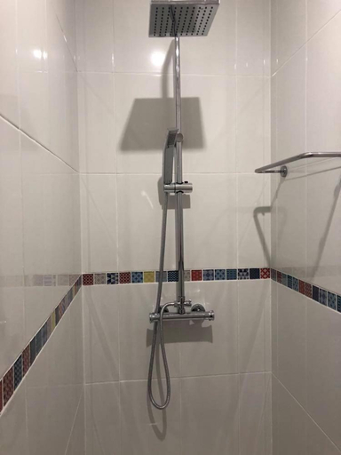 Bathroom 3, chambres d'hotes Etche Iza, Pyrénées-Atlantiques