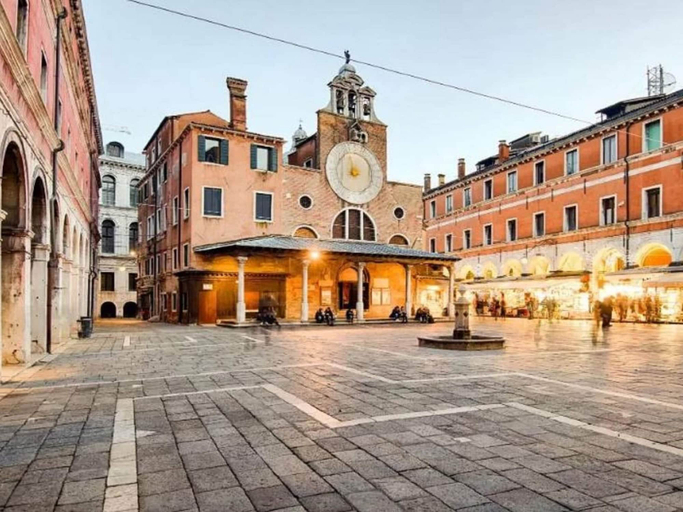 Exterior & Views 2, Pleasant Apartment in Venice near Mestre Train Station, Venezia