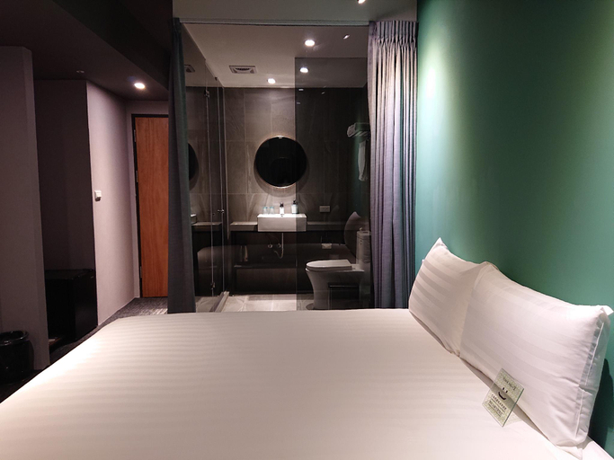 Bedroom 18