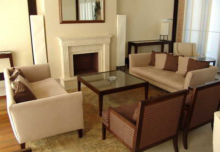 Public Area, Intelier Airén, Ciudad Real