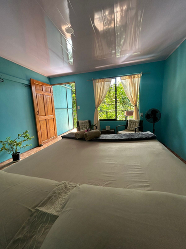 Bedroom 2, Pacific Breeze Lodge, Osa
