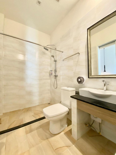 Bathroom 3, The Boone Resort, San Kamphaeng