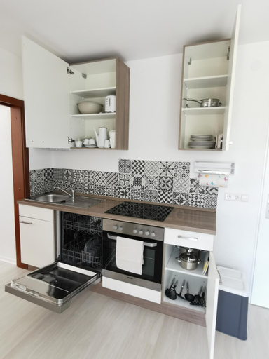 Others 3, La Casa Suciu, Hohenlohekreis