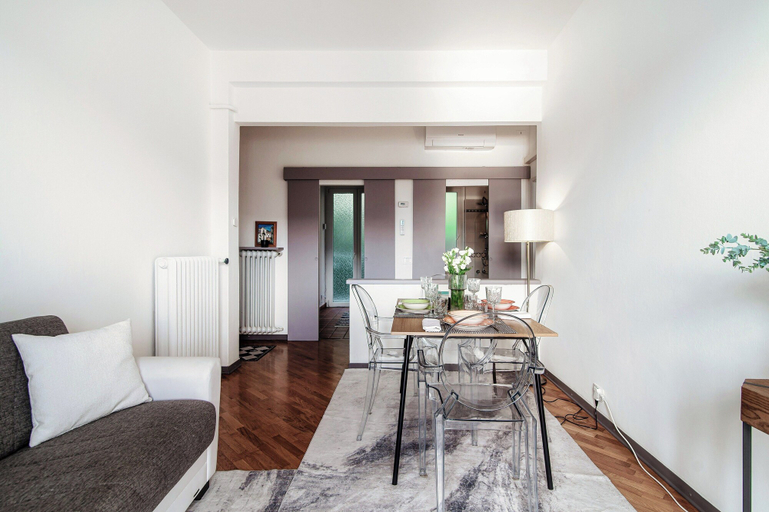 Others 5, Horizon, Como