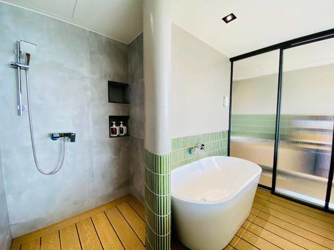 Bathroom 3
