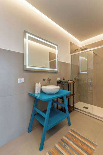 Bathroom, Appartamento a due passi da Villa Trabia by Wonderful Italy, Palermo