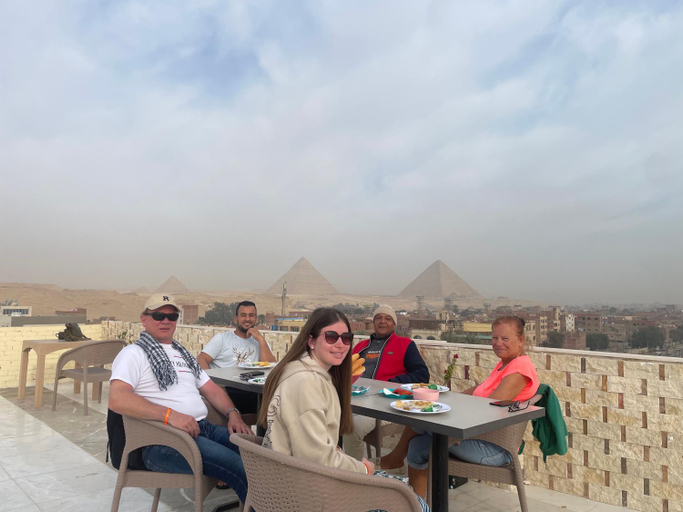 Food & Drinks 5, Golden mask pyramids inn, Al-Ahram