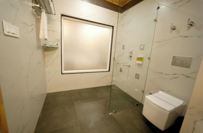 Bathroom 3, DN Resort Dharamshala, Kangra