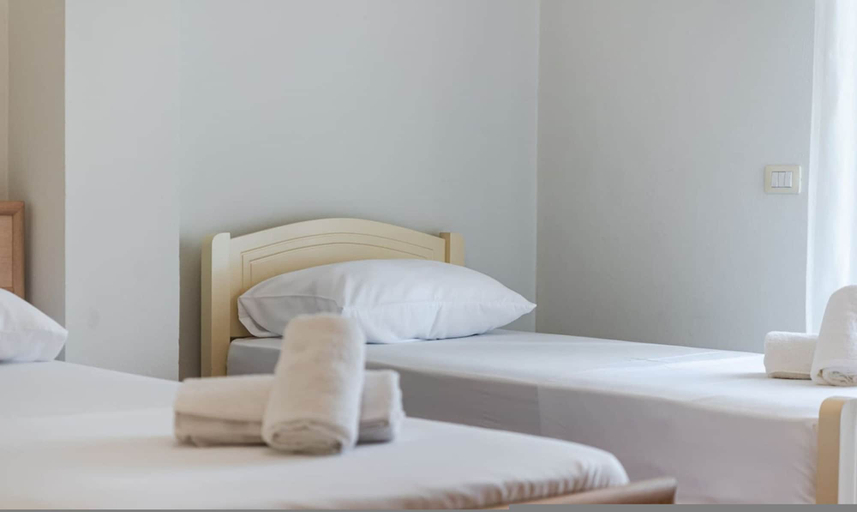 Room 4, The Old-clock Apartment Modern 2BR, Shkodrës