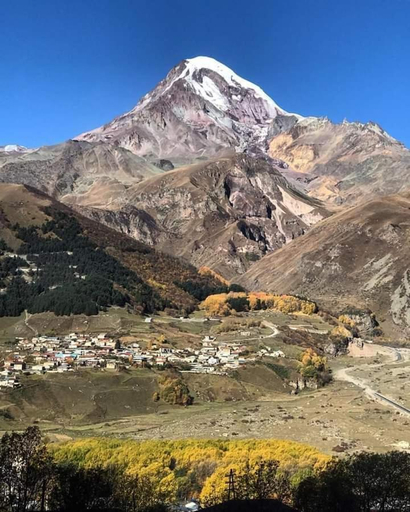 Others 2, Veriko's Guest Hause, Kazbegi